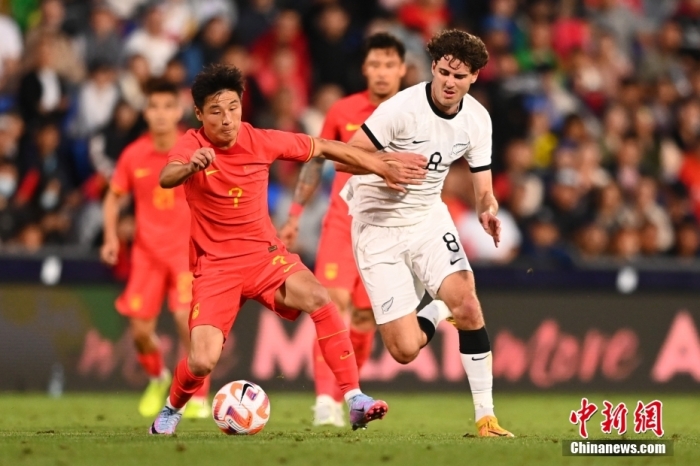 中国男足迎扬科维奇执教首秀 0-0战平新西兰