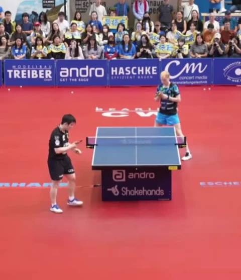 杜月徴西协甲首秀替补登场 邝兆镭中超首秀引发