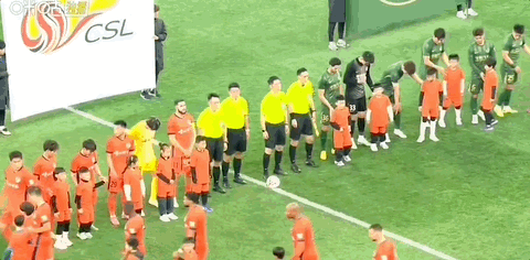 浙江队王钰栋双响助队逆转青岛海牛