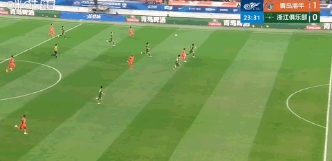 浙江队王钰栋双响助队逆转青岛海牛