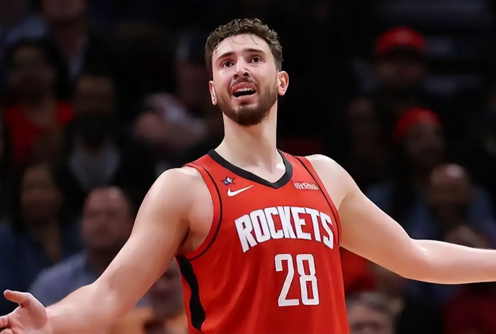 火箭末节崩盘险遭逆转 申京失误成关键