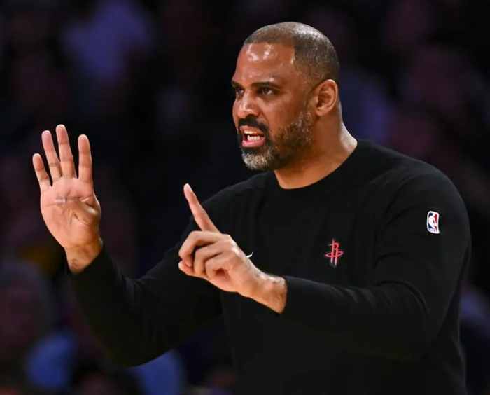 火箭末节崩盘险遭逆转 申京失误成关键